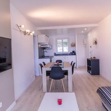 Apartment Baleine Rose